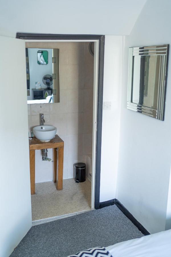 ברייטון Ocean Breeze Rooms מראה חיצוני תמונה